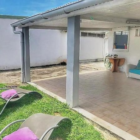 Malilia Beach A Sainte-Anne - Wifi -5 Min A Pied De La Plage Eksteriør bilde
